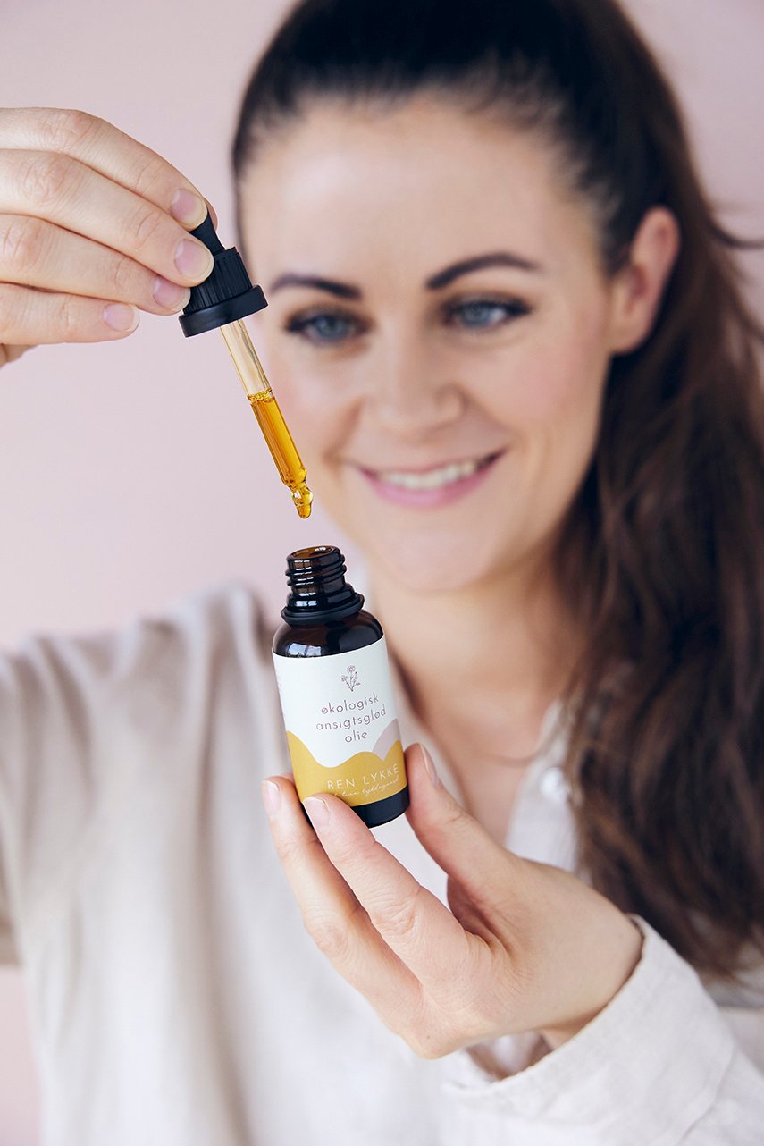 Alt="Tina Lykkegård, videndeling på SoMe"